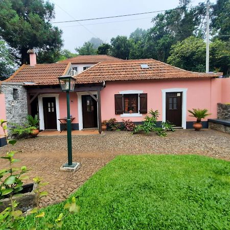 Casa Rosa Villa Camacha  ภายนอก รูปภาพ