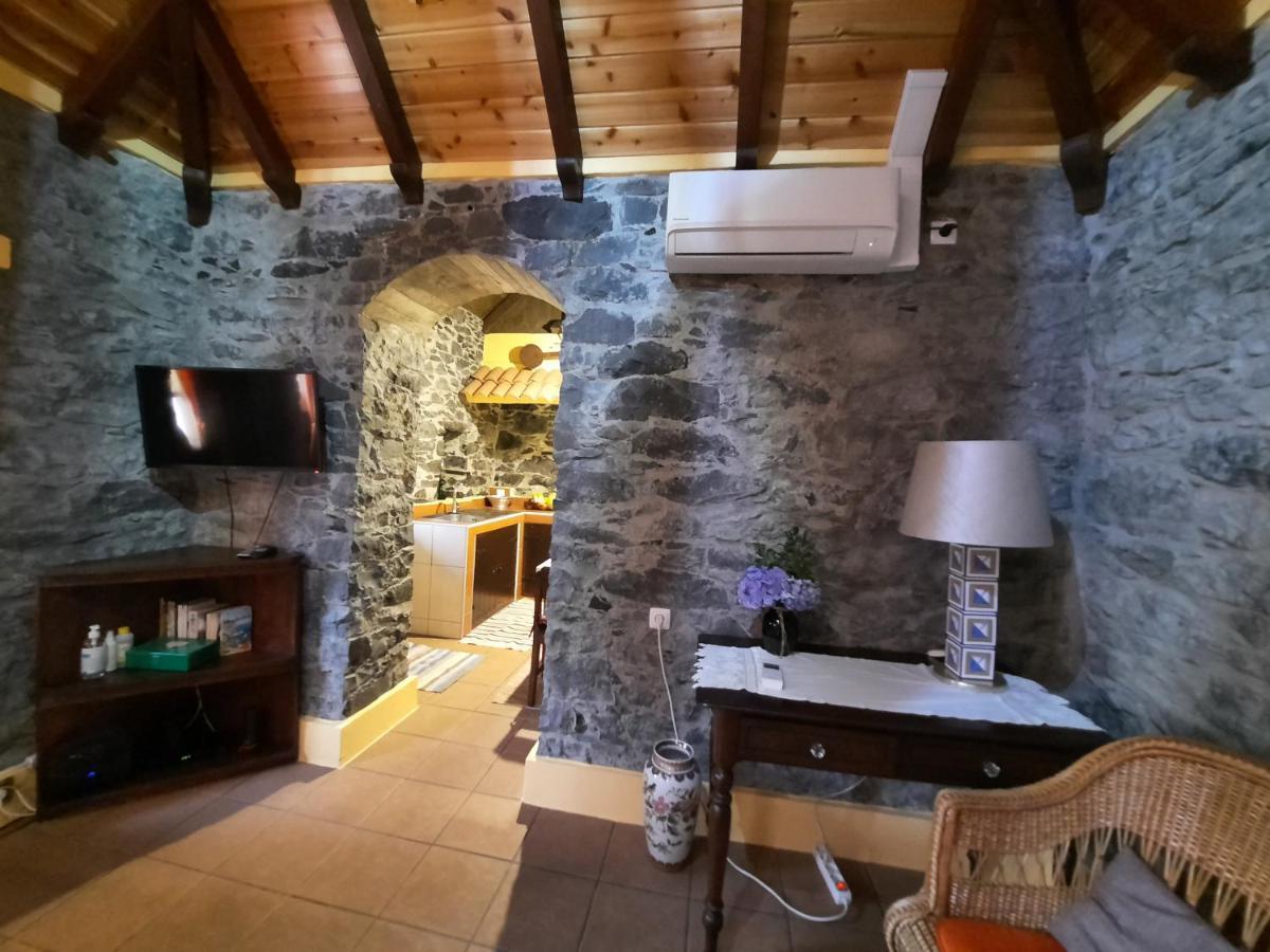 Casa Rosa Villa Camacha  ภายนอก รูปภาพ