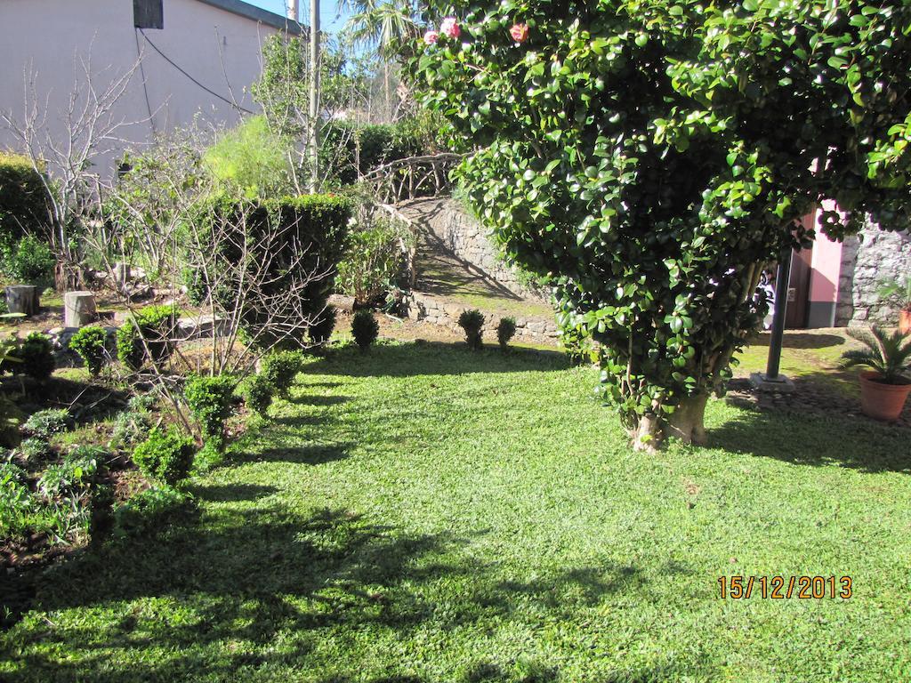 Casa Rosa Villa Camacha  ภายนอก รูปภาพ